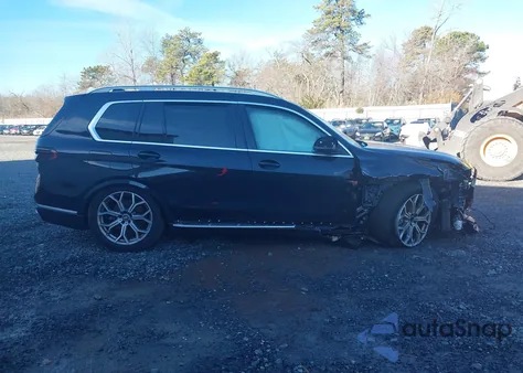 2025 BMW X7 xDrive40I from USA, damaged, VIN 5UX23EM00S9W85668